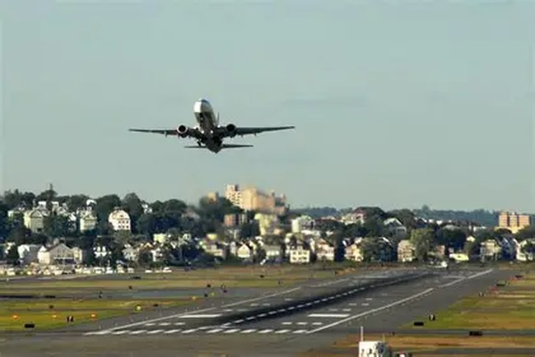 Detectores de ruido serán instalados cerca del aeropuerto